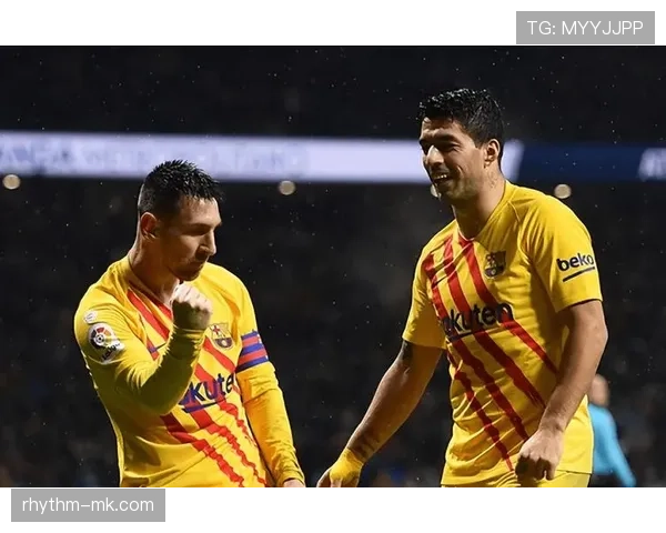 苏亚雷斯:争议行为与巅峰期进球效率的双面性解析 苏亚雷斯:争议行为与巅峰期进球效率的双面性解析